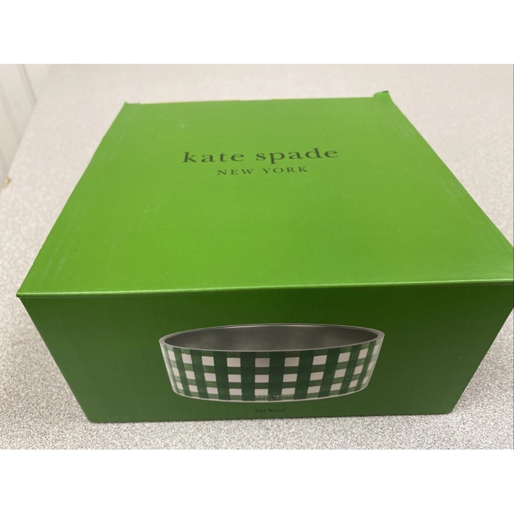kate spade Green and White Dog Bowl- 32oz